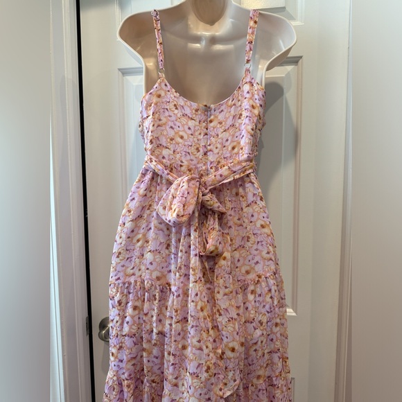Astr Floral Maxi Dress in Pink and Purple - Picture 5 of 8
